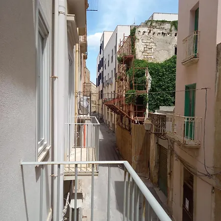 Palazzo San Giuseppe Couette-café 3*