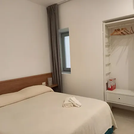 Couette-café Palazzo San Giuseppe 3*
